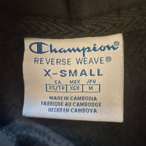 Champion Reverse Weave Cropped Hoodie - Picture 2 of 3